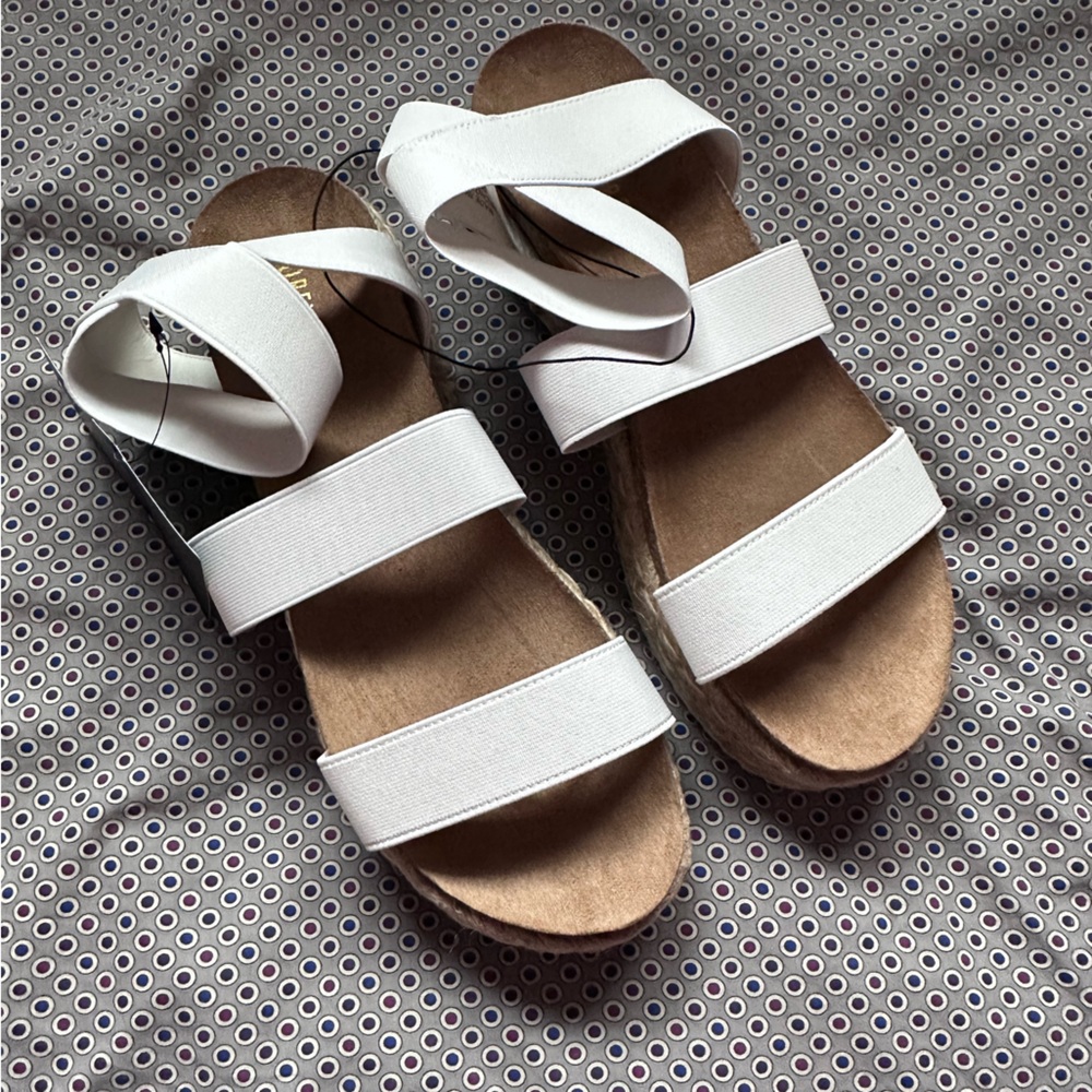 Forever 21 Platform Strappy Sandals